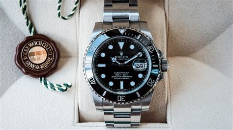 Rolex, multa di quasi 100 milioni di euro. Perché l'antitrust 